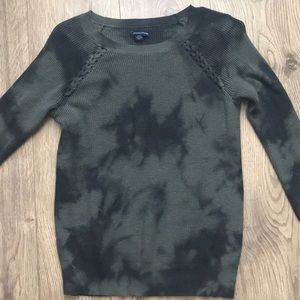 American eagle sweater